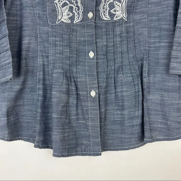 BLEU BAYOU denim 3/4 sleeve pleated front and cuffs beaded embroidered f… - Picture 5 of 10